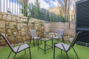 Fotografie z fotogalerie ubytování Meadows 2-BR in Tilal Assal v destinaci Kfardebian