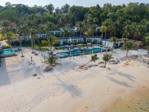 Foto Koh Rongi saarel asuva majutusasutuse Privilege Suite by Apsara Resort galeriist