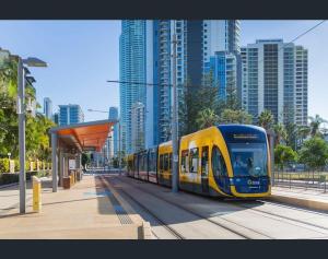Foto Gold Coastis asuva majutusasutuse Beachfront 16th Floor, Ocean Views Talisman galeriist