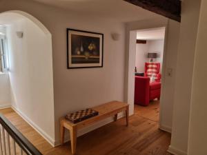 صورة لـ Charmantes Apartment im historischen Fachwerkhaus في Großwallstadt