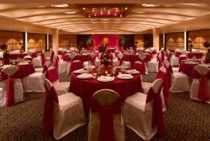 Restoran ili drugo mesto za obedovanje u objektu Hyatt Regency Kinabalu