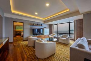 Prostor za sedenje u objektu Hyatt Regency Kinabalu