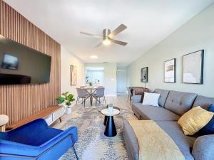 TV a/nebo společenská místnost v ubytování Cordova Arms By Rocketstay