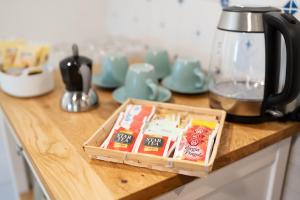 Set per la preparazione di tè e caffè presso Podere del Pari