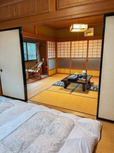 Katil atau katil-katil dalam bilik di Temple Hotel Kubonobo 宿坊 窪之坊