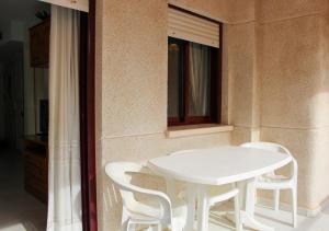 Zdjęcie z galerii obiektu Apartamentos Topacio Unitursa w mieście Calpe