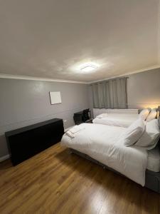 Gambar di galeri bagi Spacious 3 Bed Home - Ideal for Families & Groups di Stanford le Hope +84 gambar
