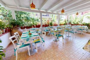 Restaurace v ubytování Hotel Donna Rosa