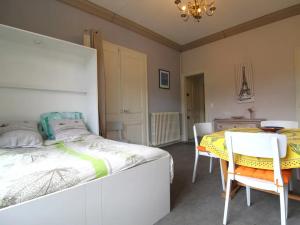 Postel nebo postele na pokoji v ubytování Appartement Les Glycines