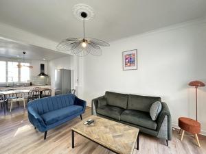 Χώρος καθιστικού στο Hambourg, 11 Pers, Spacieux, Élegant, Moderne