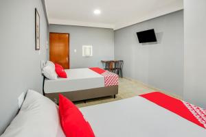 Postel nebo postele na pokoji v ubytování OYO Hotel Boneville, São Paulo + 36 fotografií
