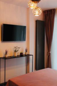 Afbeelding uit fotogalerij van EDM Alezzi Apartament in Mamaia Nord – Năvodari +53 foto's