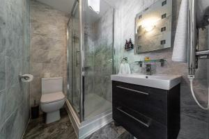 Bany a Mishnish Hotel