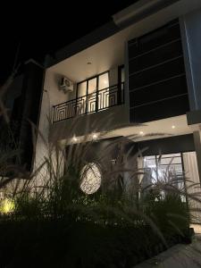 Bygningen som villaen ligger i