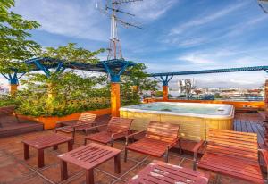 Ban công/sân hiên tại Collection O Diamond House Khaosan