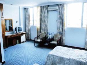 Postel nebo postele na pokoji v ubytování Hotel O Hotel Ramai + 33 fotografií