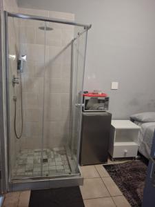 Koupelna v ubytování OlimG Stays Budget Room 2