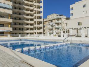 Bazén v ubytování Apartment Oroblanc by Interhome nebo v jeho okolí