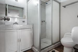Koupelna v ubytování OYO Hotel Halley