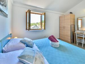 Posteľ alebo postele v izbe v ubytovaní Apartment Val-6 by Interhome