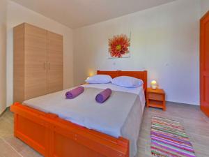 Postel nebo postele na pokoji v ubytování Apartment Val-3 by Interhome