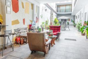 Posezení v ubytování OYO Hotel Gandag