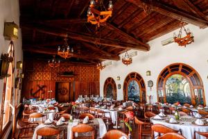 Restoran või mõni muu söögikoht majutusasutuses Collection O Hotel Mocambo, Boca del Río