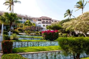 Aed väljaspool majutusasutust Collection O Hotel Mocambo, Boca del Río