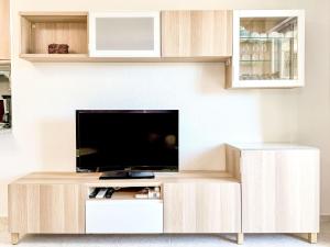 TV a/nebo společenská místnost v ubytování Apartment Aguamarina 7 by Interhome