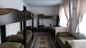Posezení v ubytování Apple Hostel Bishkek
