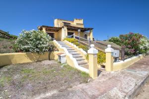 Το κτήριο όπου στεγάζεται  η βίλα