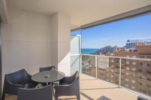 Balkón nebo terasa v ubytování Casa Indigo Ivan Luxury Homes 9ªPlta Sur 1ªLinea