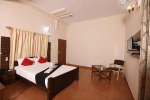 Gallery image of JK Golden Embassy in Mysore