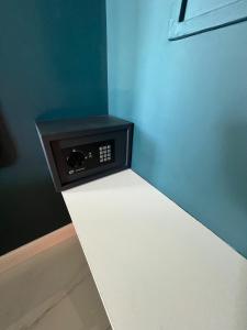 Foto dalla galleria di Luxueux appartement - vue mer - piscine - free parking - Monaco a Cap d'Ail
