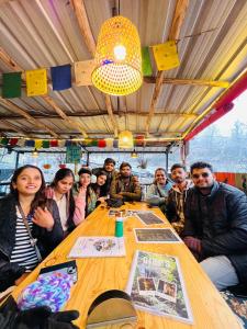 Hostel 360 Degree, Riverside Stay, Old Manali vendégei