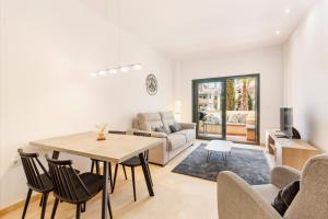 Posezení v ubytování El Oasis Monaco 5 Bajo A