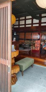Posezení v ubytování 駅前宿舎 禪 shared house zen