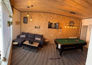 Billardbord på Nancy, Fun et Atypique ! + 12 billeder