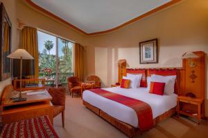 Postel nebo postele na pokoji v ubytování Es Saadi Marrakech Resort - Hotel