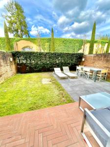 Κήπος έξω από το Cantici +4 φωτογραφίες