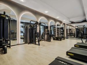 Posilňovňa alebo fitness centrum v ubytovaní Anantara New York Palace Budapest - A Leading Hotel of the World