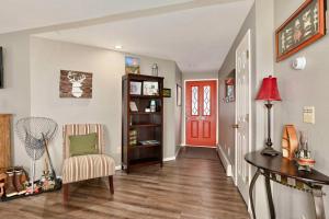 Galeriebild der Unterkunft Classic AK Townhome 2BR 2BA in Kenai