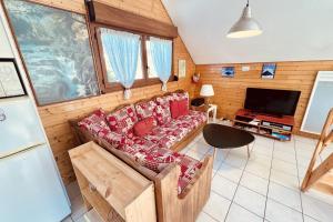 Et opholdsområde på Chalet T3 with garden in Xonrupt-Longemer + 33 billeder