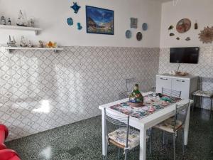 TV a/nebo společenská místnost v ubytování A cà da Angioletta