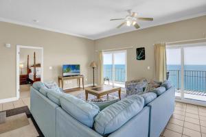 Μια τηλεόραση ή/και κέντρο ψυχαγωγίας στο Seawind 7 Penthouse by Liquid Life