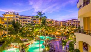 Bazén v ubytování Villa la Estancia Beach Resort & Spa nebo v jeho okolí