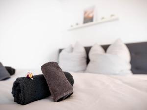 Postel nebo postele na pokoji v ubytování Studio mit Balkon