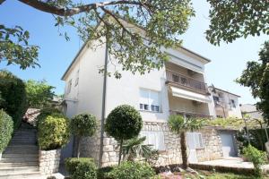 Fotografie z fotogalerie ubytování One-Bedroom Apartment in Crikvenica V v destinaci Sopaljska