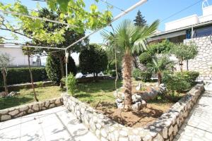 Fotografie z fotogalerie ubytování One-Bedroom Apartment in Crikvenica V v destinaci Sopaljska