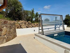 Πισίνα στο ή κοντά στο neues Haus Meerblick,Heizung Pool das ganze Jahr